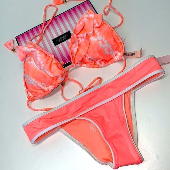 🔥VICTORIA SECRET SWIMSUIT 2pc medium push-up // Small New #2 - Picture 1 of 6